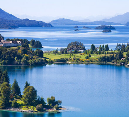 拉安戈斯图拉镇VILLA LA ANGOSTURA / 巴里洛切BARILOCHE 拉安戈斯图拉镇VILLA LA ANGOSTURA / 巴里洛切BARILOCHE