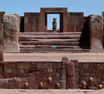 乌尤尼 UYUNI / 蒂瓦纳库 TIWANAKU / 拉巴斯 LA PAZ（海拔3,700米-4,000米）