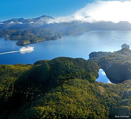 邮轮上Onboard 邮轮上Onboard