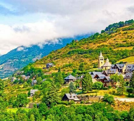 巴塞罗那 BARCELONA/比利牛斯山脉 PYRENEES 巴塞罗那 BARCELONA/比利牛斯山脉 PYRENEES