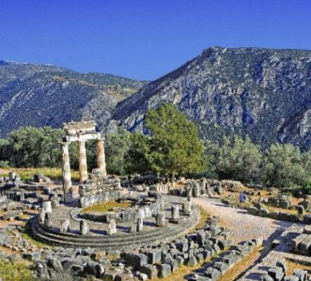 11月24日(四)     德尔菲 DELPHI / 梅特奥拉 METEORA 11月24日(四)     德尔菲 DELPHI / 梅特奥拉 METEORA