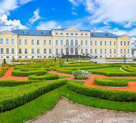 6月21日(六) 里加RIGA – 伦达尔 RUNDALE –克莱佩达KLAIPEDA 6月21日(六) 里加RIGA – 伦达尔 RUNDALE –克莱佩达KLAIPEDA
